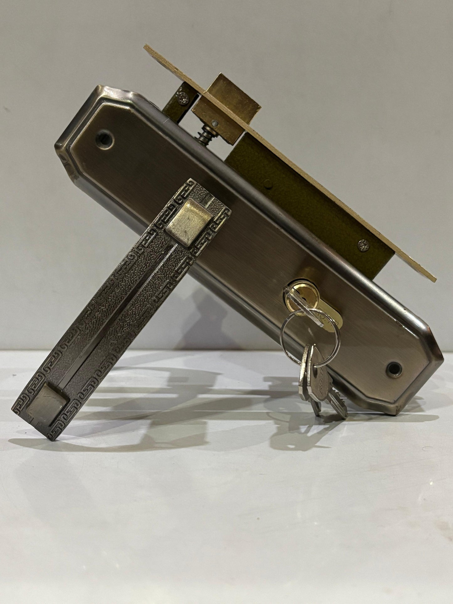Handle Lock