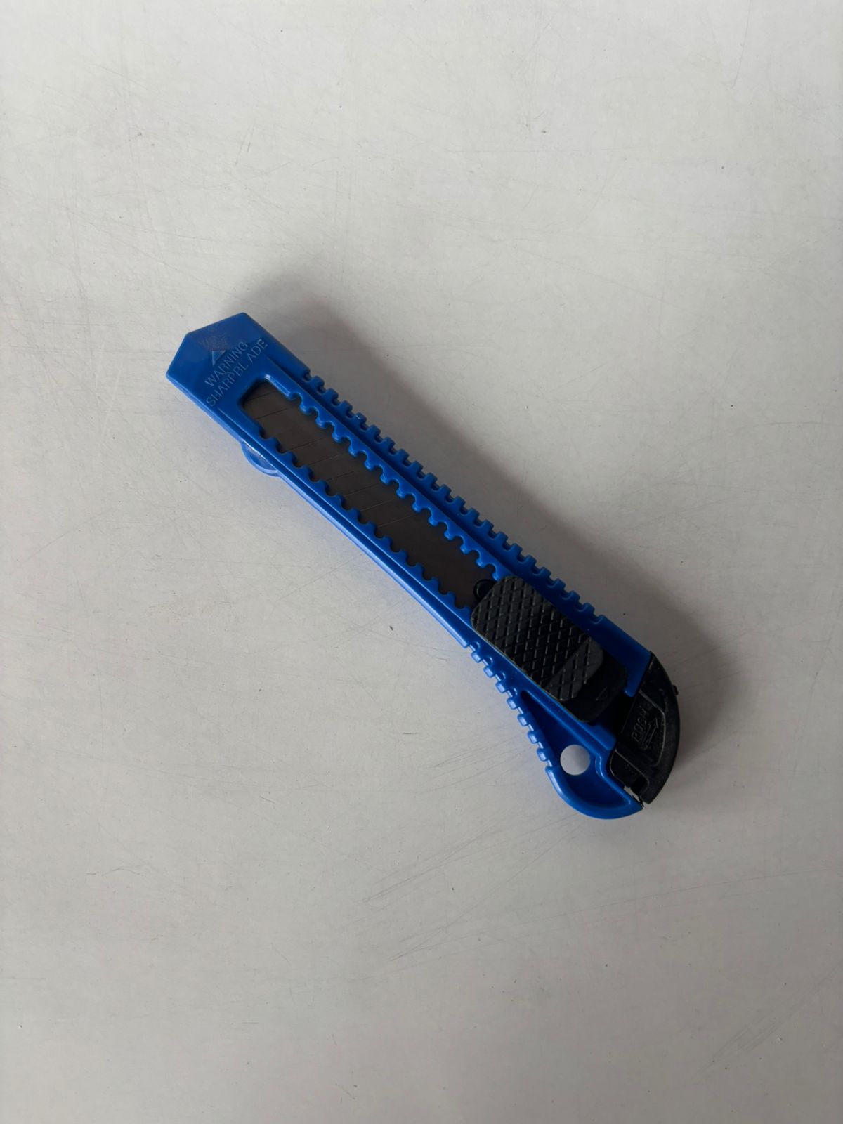 Paper Cutter Knife – Simple and Lightweight Utility Knife
