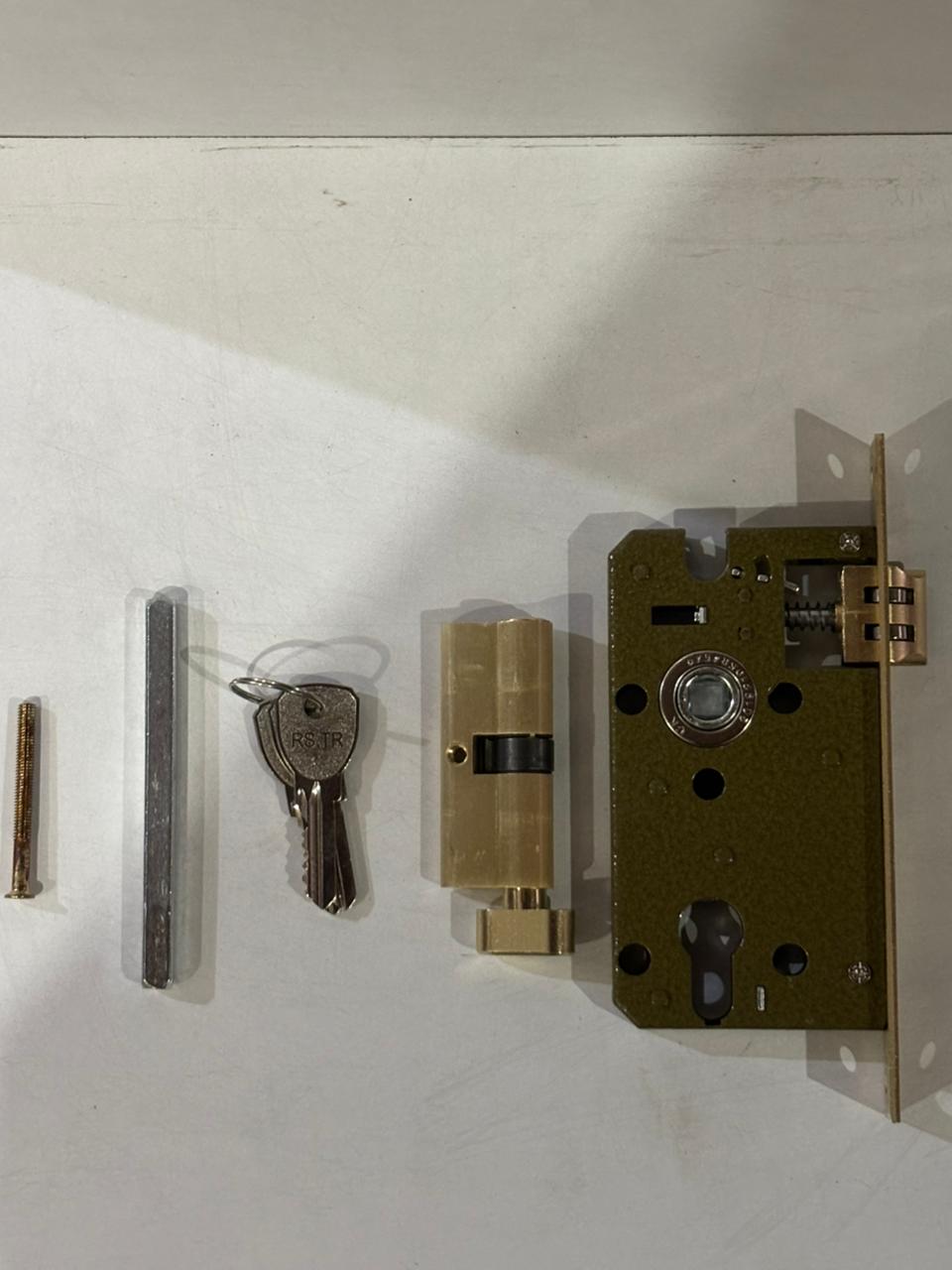 Handle Lock